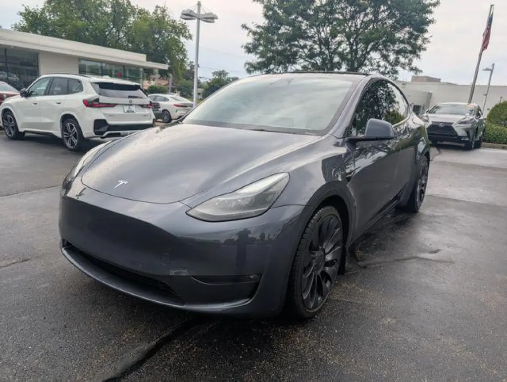 Tesla Model Y 2022 AWD Performance 4p Crossover