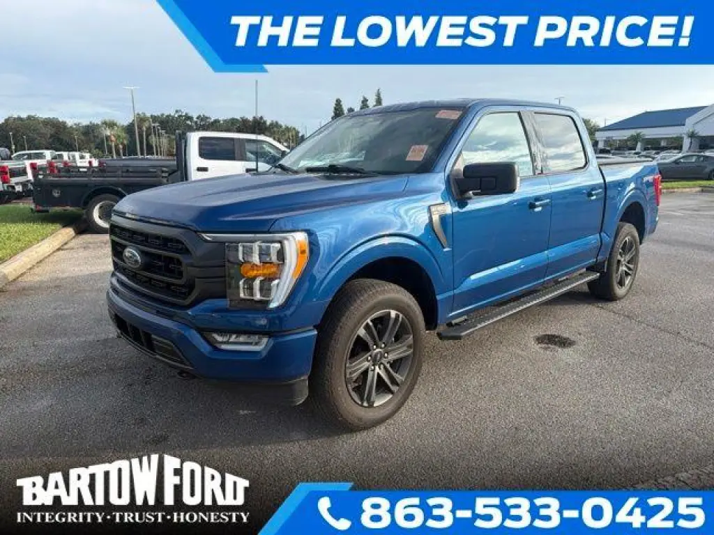 Ford F-150 2023 4x4 XLT Cabina doble 4 puertas 5.5 pies. Caja corta