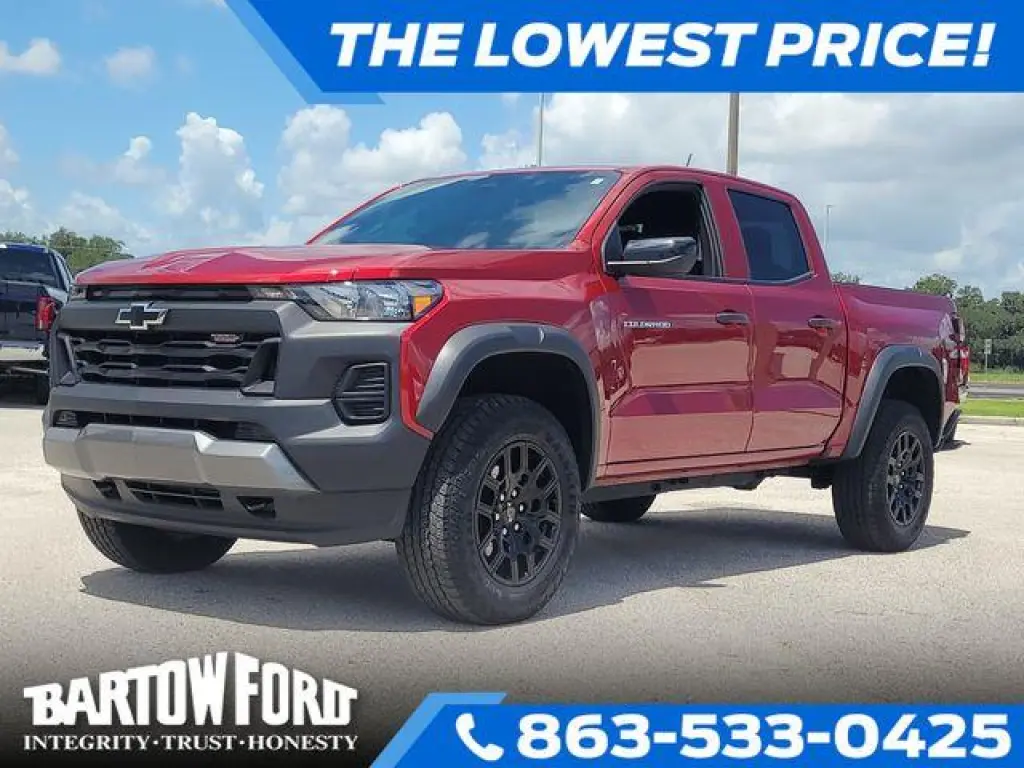 Chevrolet Colorado 2026 4x4 Trail Boss 4dr Crew Cab 5 ft. SB