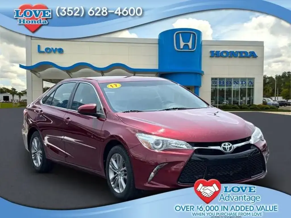Toyota Camry 2017 SE 4dr Sedan