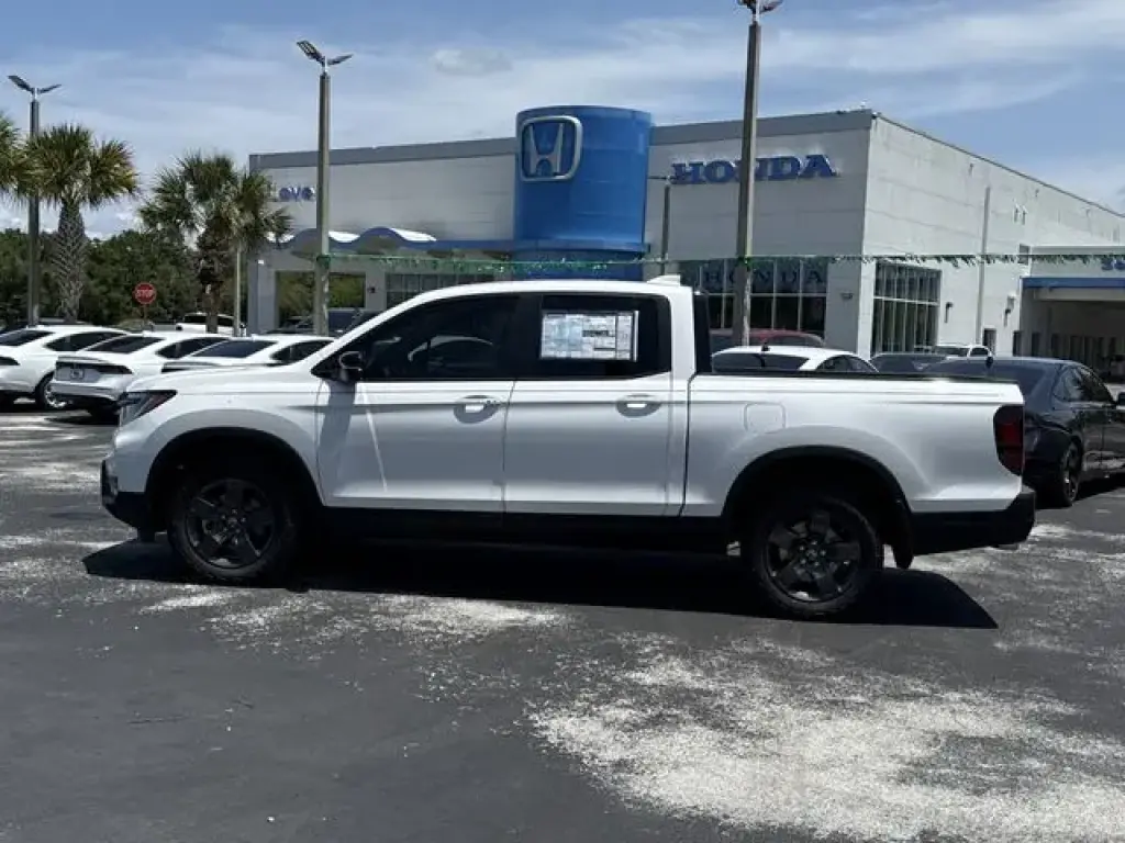 Honda Ridgeline 2026 AWD TrailSport 4p. Cabina Doble 5,3 pies de caja estanca