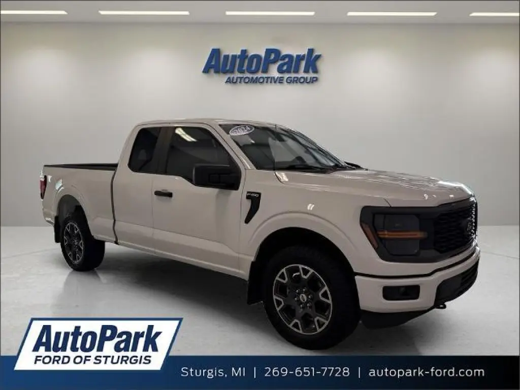 Ford F-150 2024 4x4 STX 4 puertas SuperCab 1.98 m (6.5 pies) caja corta