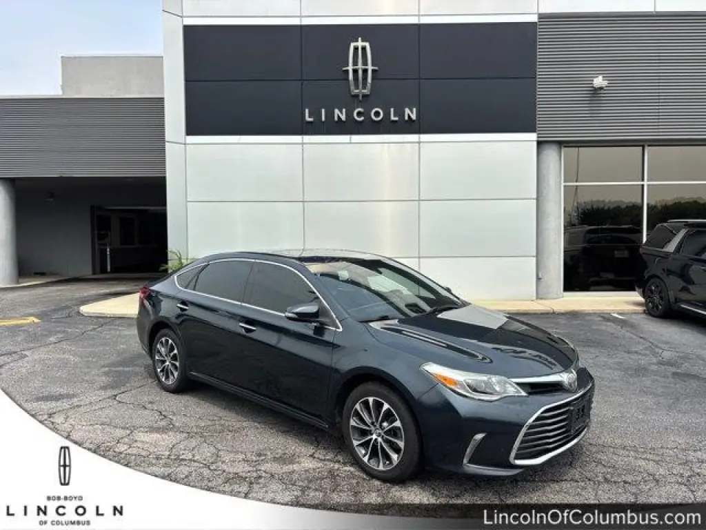 Toyota Avalon 2017 XLE Premium 4 puertas sedán