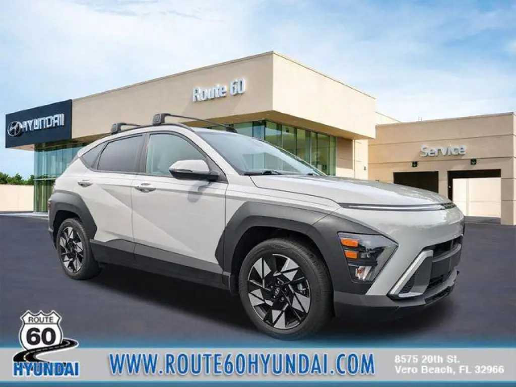 Crossover Hyundai KONA 2024 SEL 4p