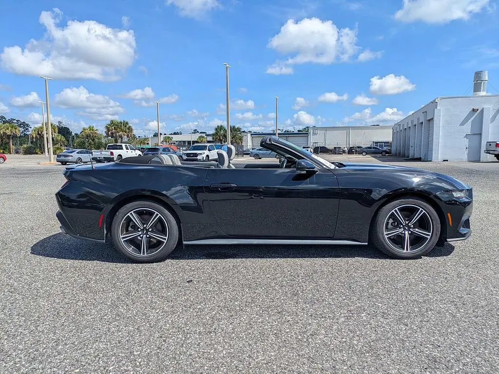 Ford Mustang 2024 EcoBoost Premium 2p Cabrio