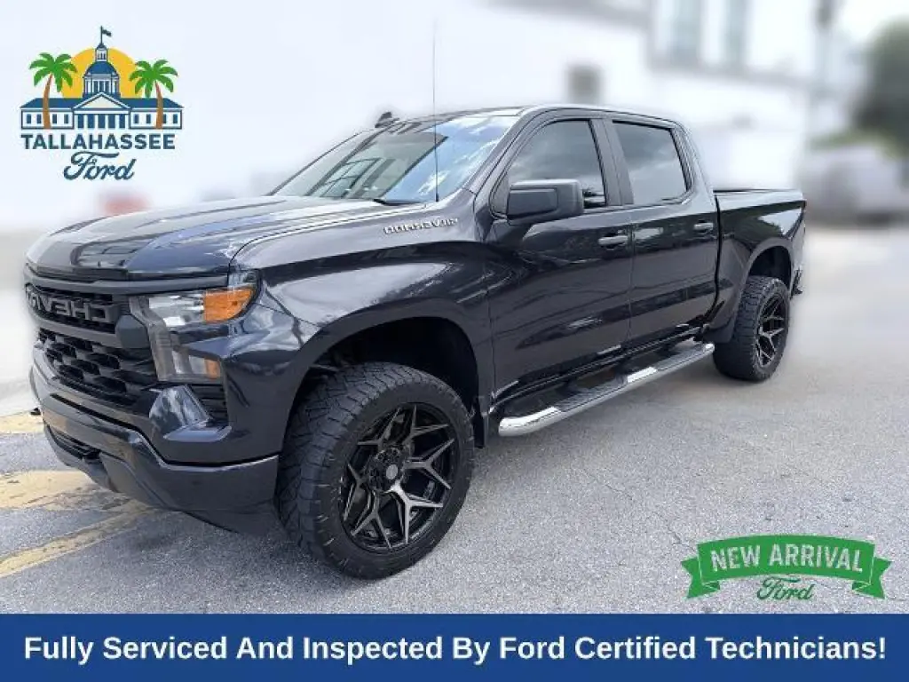 Chevrolet Silverado 1500 2022 4x2 Custom 4dr Crew Cab 5.8 ft. SB