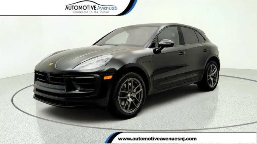 Porsche Macan 2023 AWD T 4p SUV