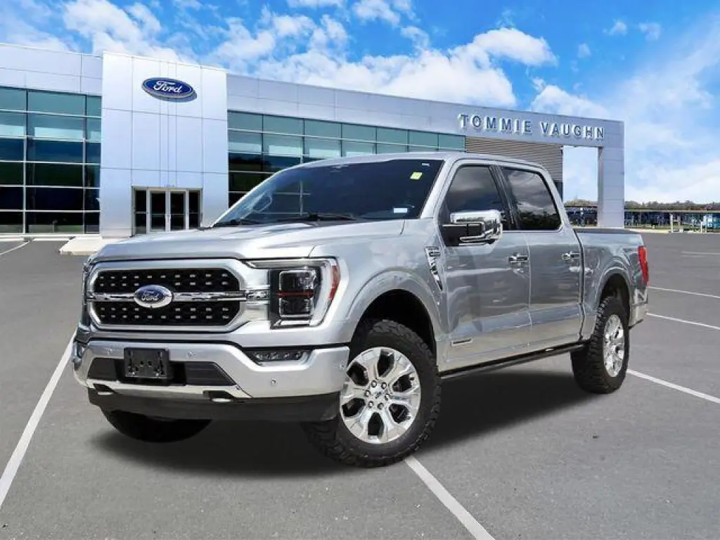 Ford F-150 2023 4x4 Platinum 4 puertas SuperCrew 6.5 pies SB