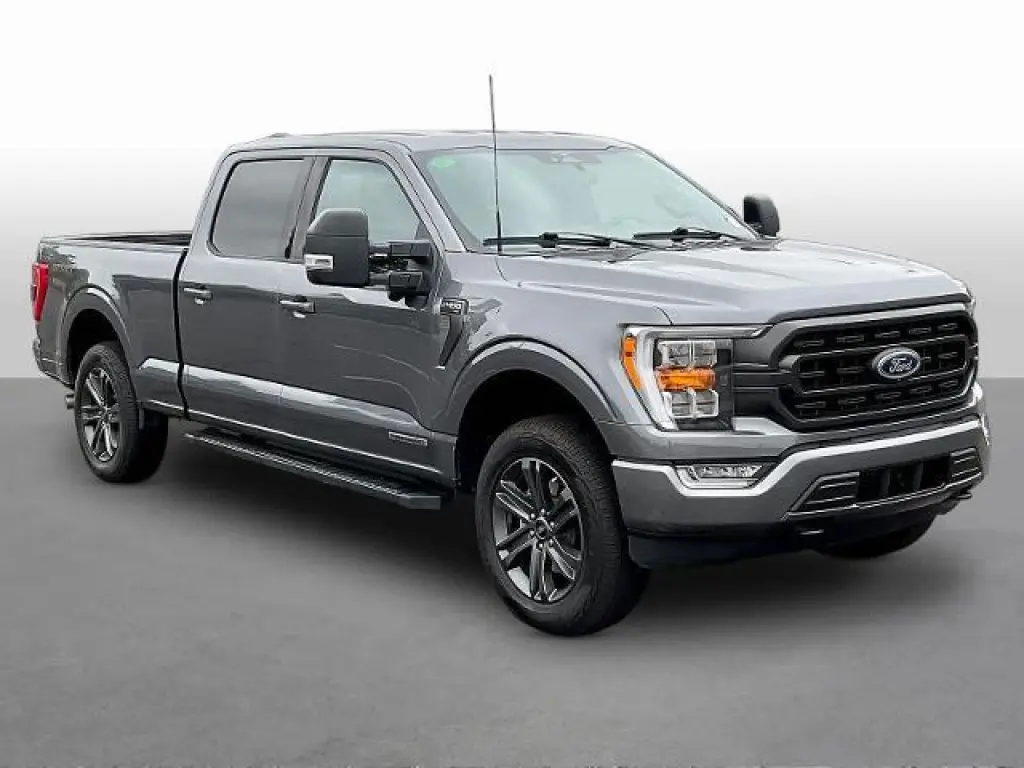 Ford F-150 2023 4x4 XLT 4p SuperCrew 5.5 ft. SB