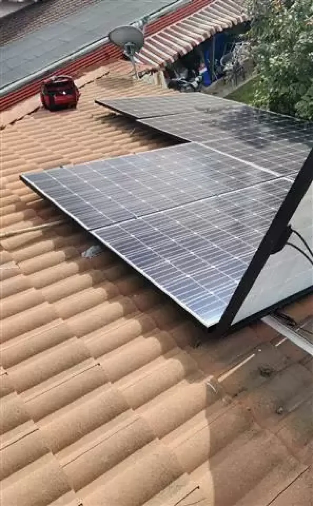 Solar panels remove, take off