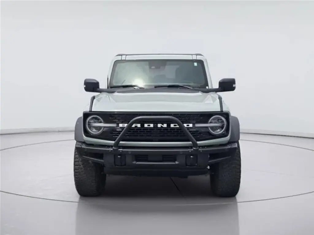 Ford Bronco 2022 4x4 Base Advanced SUV de 4 puertas