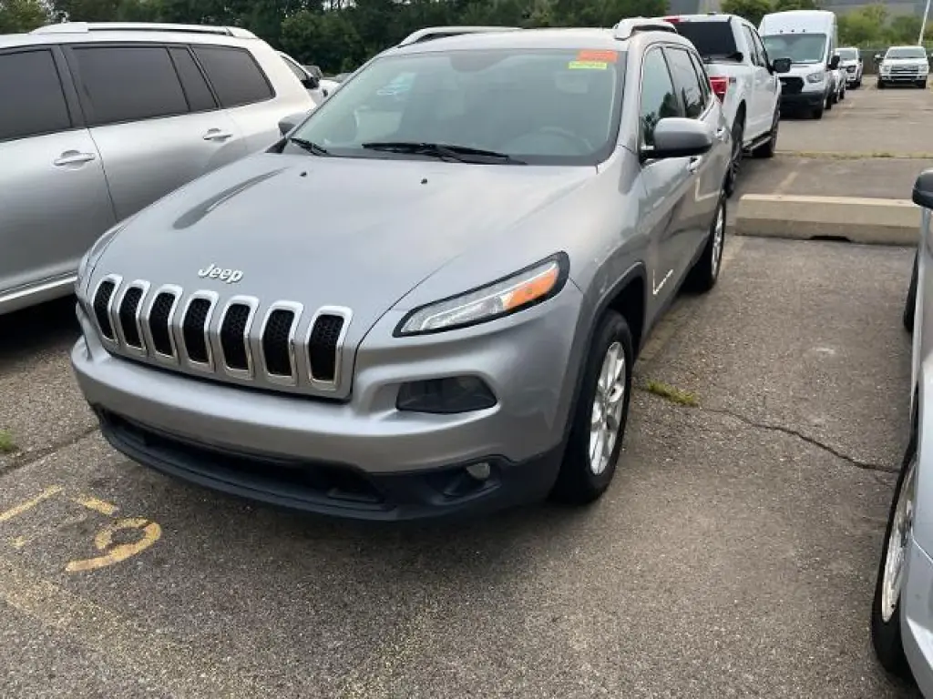 Jeep Cherokee 2015 Latitude SUV de 4 puertas