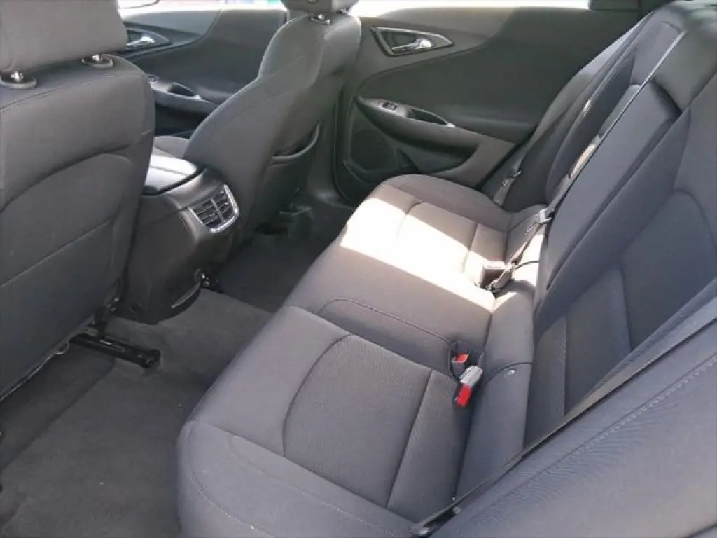 Chevrolet Malibu 2025 LT sedán de 4 puertas con 1LT
