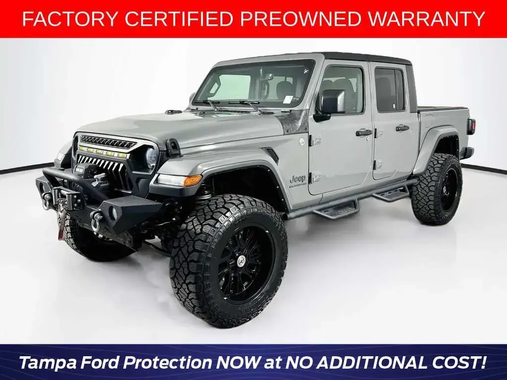 Jeep Gladiator 2022 4x4 Overland 4 puertas Crew Cab batea de 5.0 pies