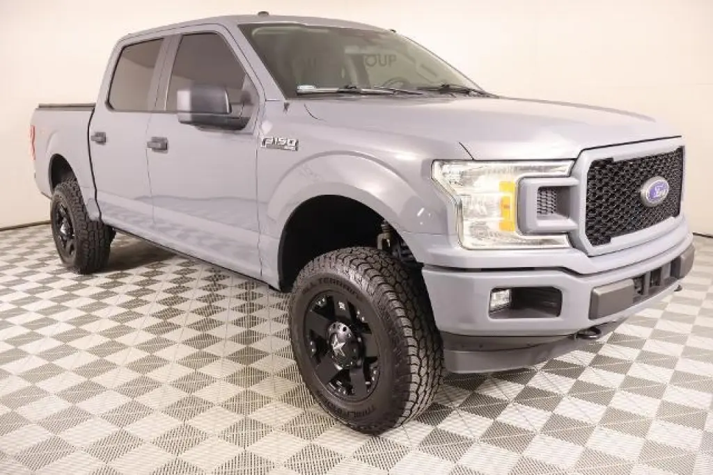 Ford F-150 2019 4x4 XL 4p SuperCrew 5.5 ft. SB