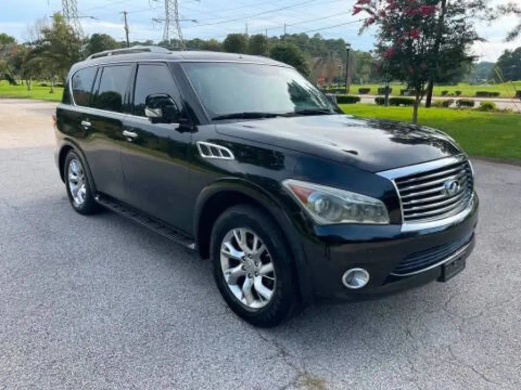 Infiniti QX56 2011