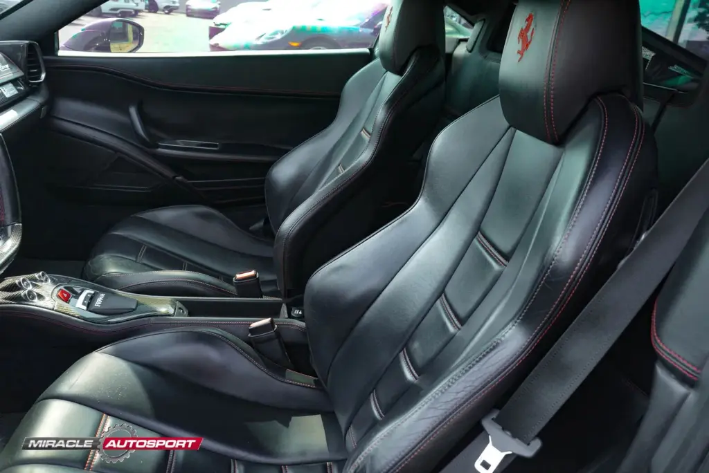 2011 FERRARI 458 ITALIA
