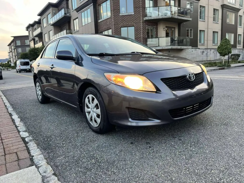 2009 Toyota COROLLA
