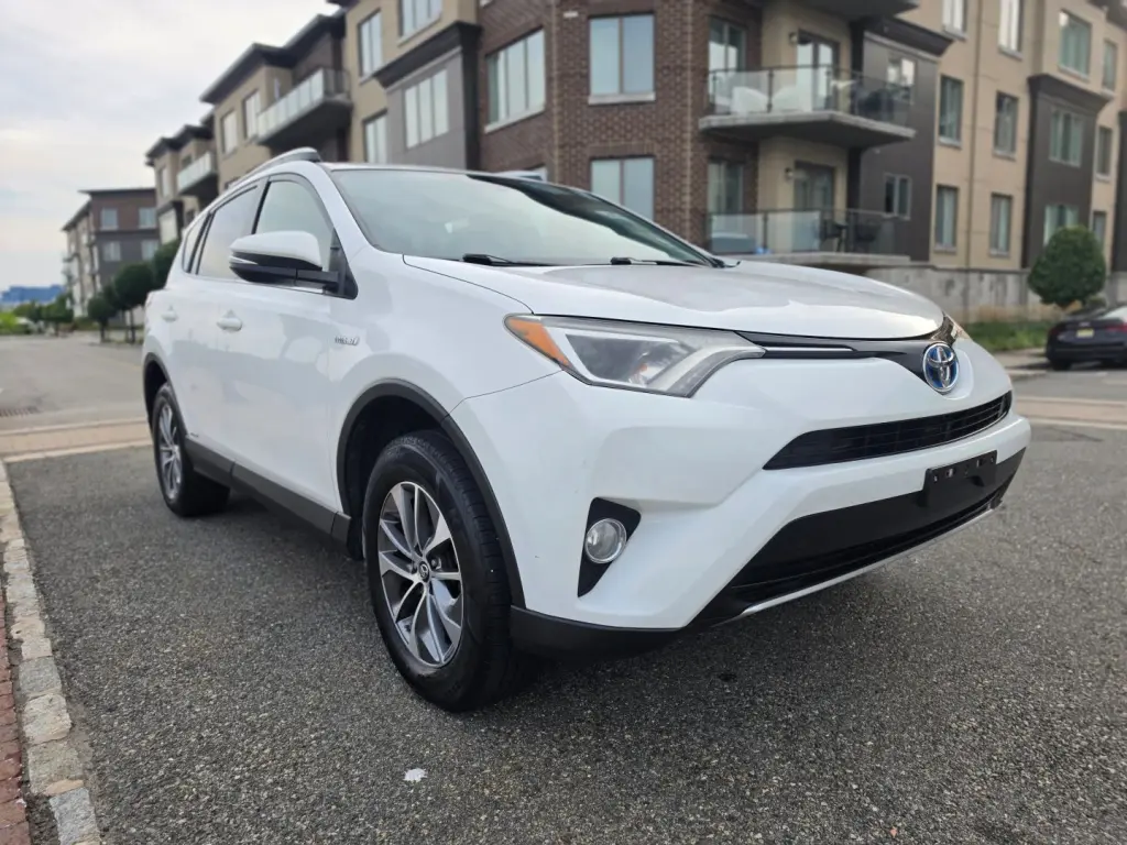 2016 Toyota RAV4