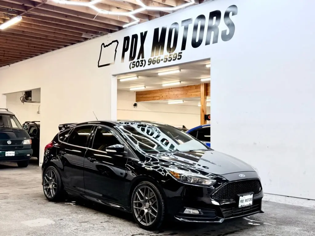 2017 Ford FOCUS