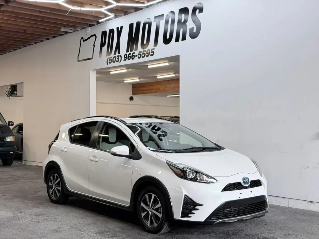 2018 Toyota PRIUS C