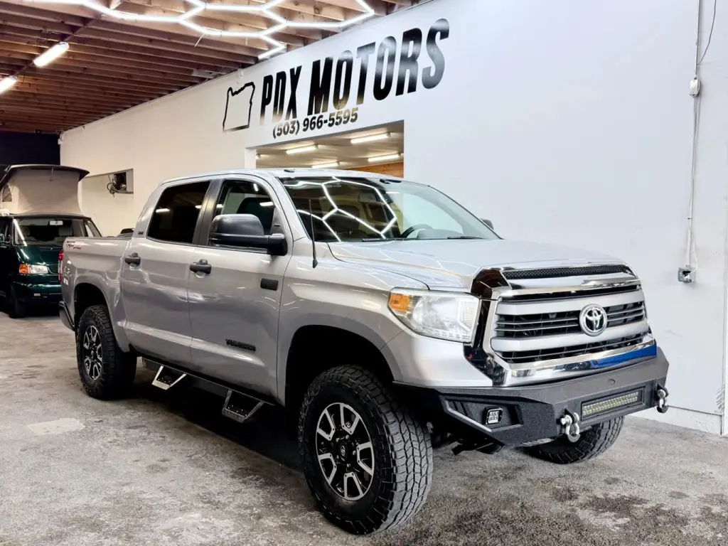 2014 Toyota TUNDRA CREWMAX