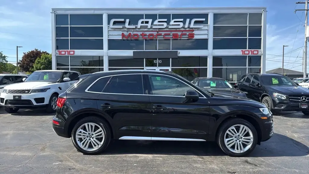 2019 AUDI Q5