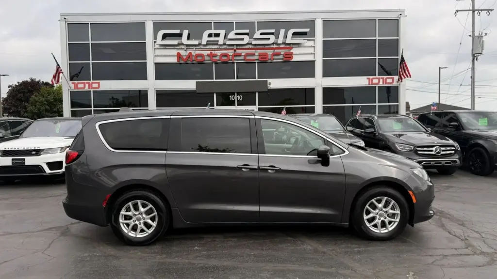2018 CHRYSLER PACIFICA