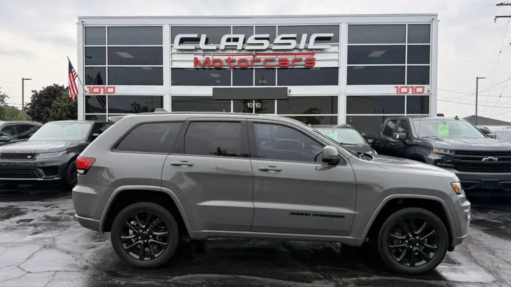2020 JEEP GRAND CHEROKEE