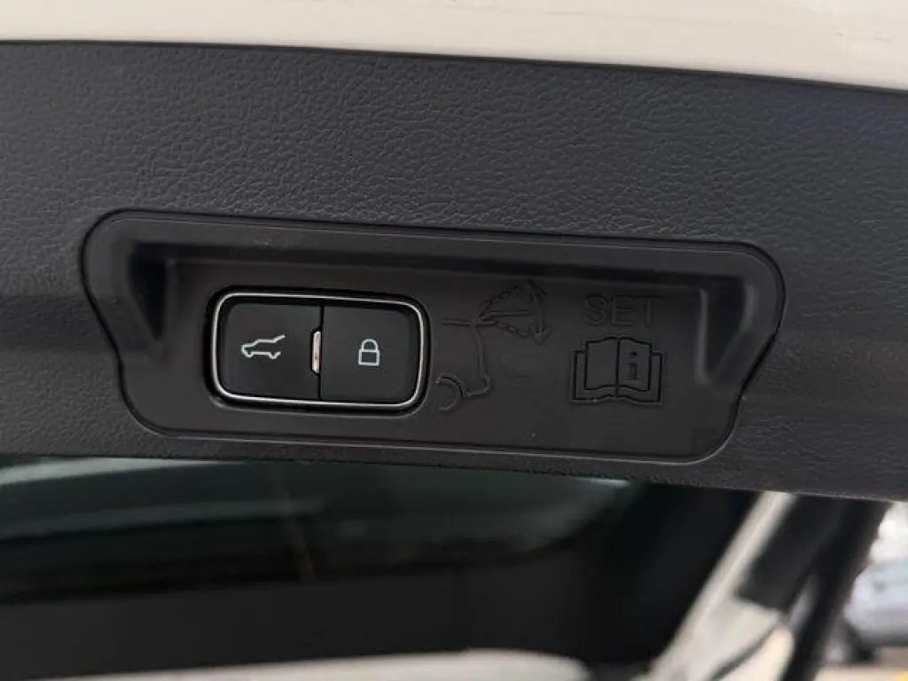 Ford Explorer 2025 AWD ST-Line 4p SUV