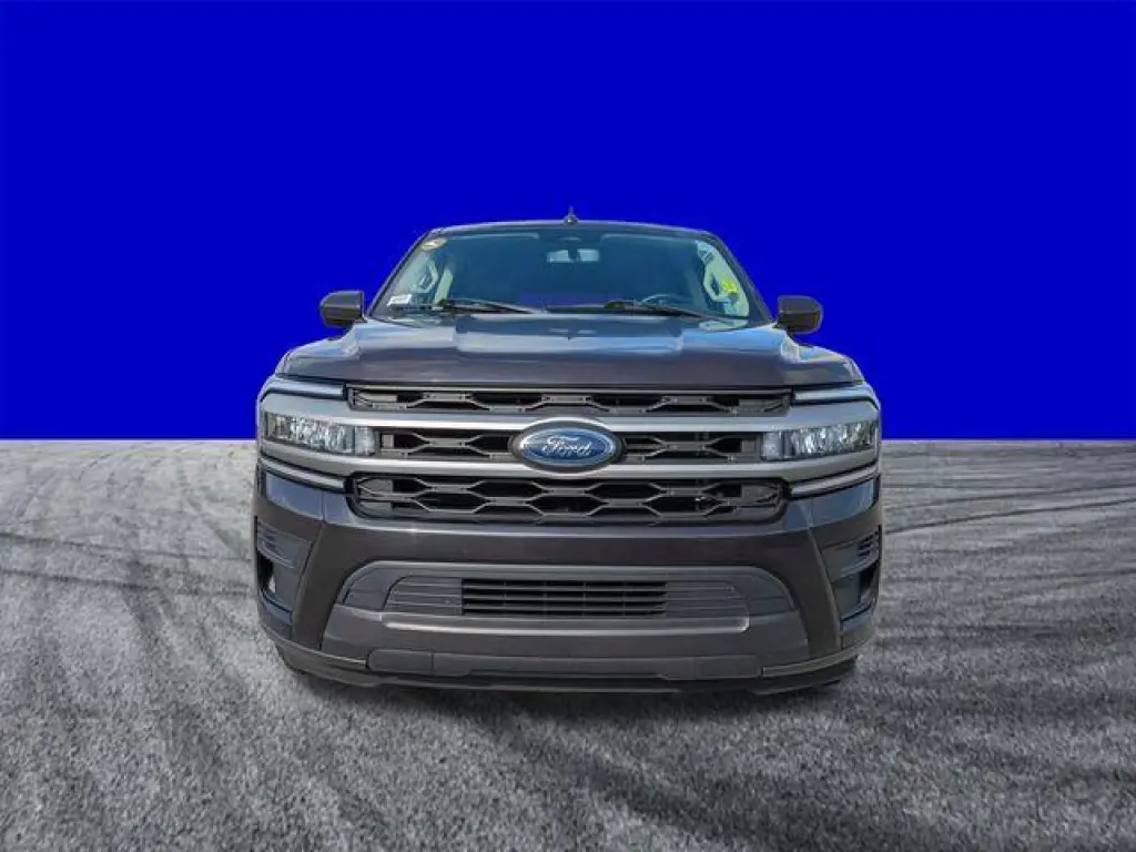 Ford Expedition MAX 2024 4x2 XLT 4p SUV