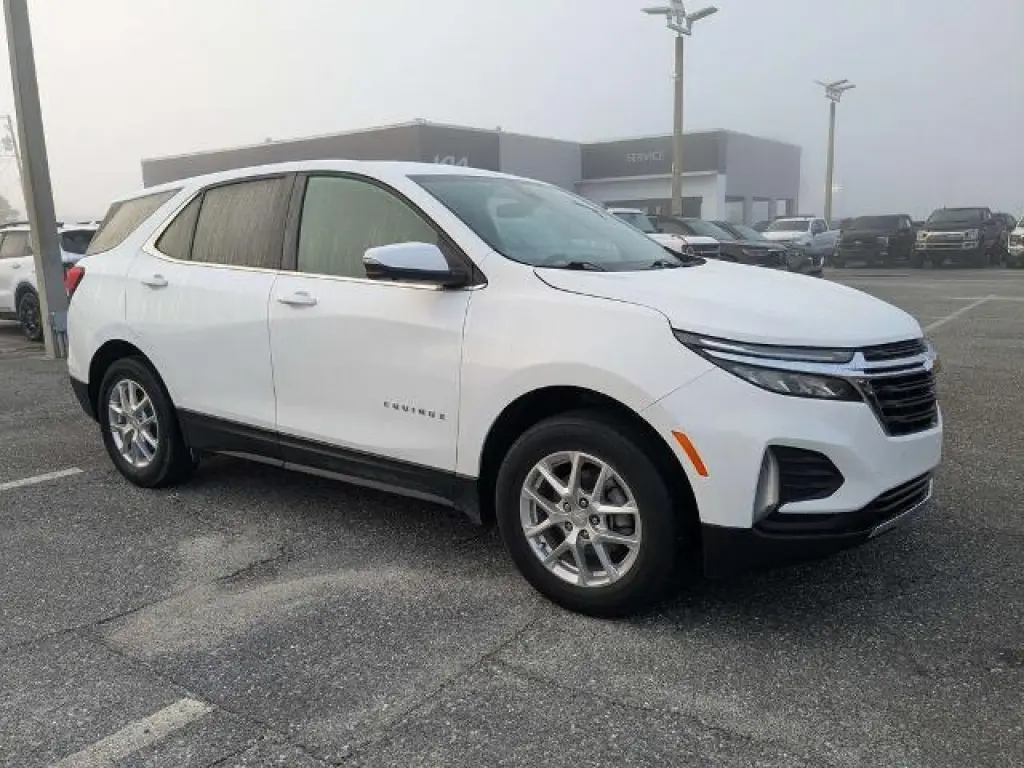 Chevrolet Equinox 2024 4x4 LT 4p SUV con 1LT