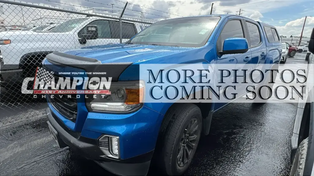 GMC Canyon 2022 4x4 Elevation 4p Camioneta Cabina Doble 5 pies de caja larga