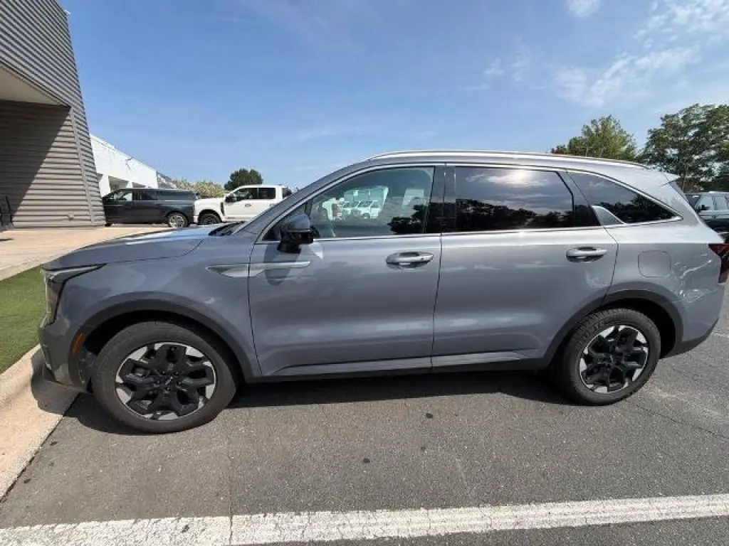 Kia Sorento 2024 S 4p SUV