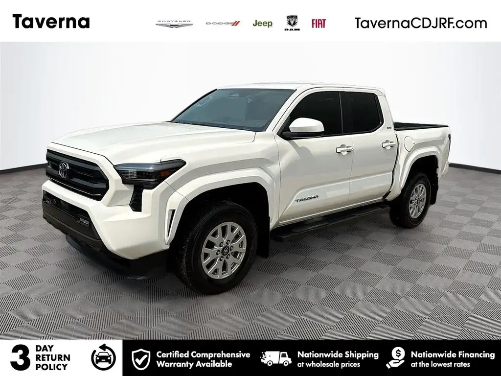 Toyota Tacoma 2024 4x2 SR5 4p Doble Cabina 5.0 ft SB