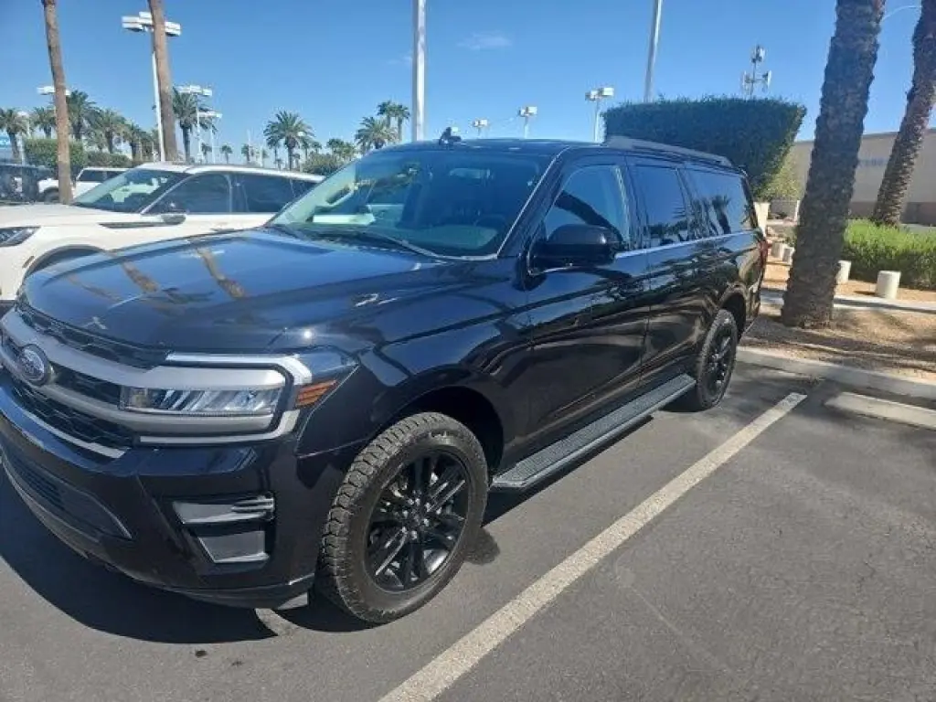 Ford Expedition MAX 2022 4x4 XLT 4p SUV
