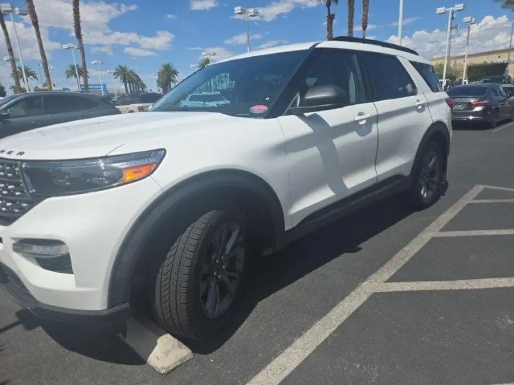 Ford Explorer 2021 AWD XLT 4p SUV