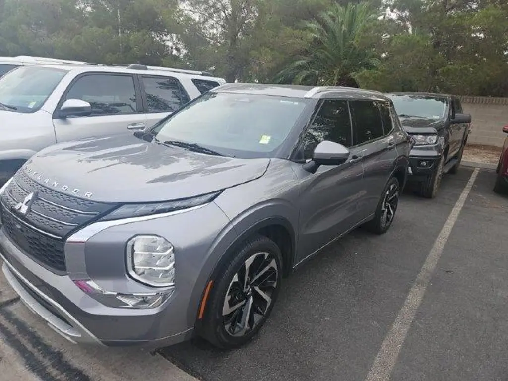 Mitsubishi Outlander 2022 SEL 4p SUV