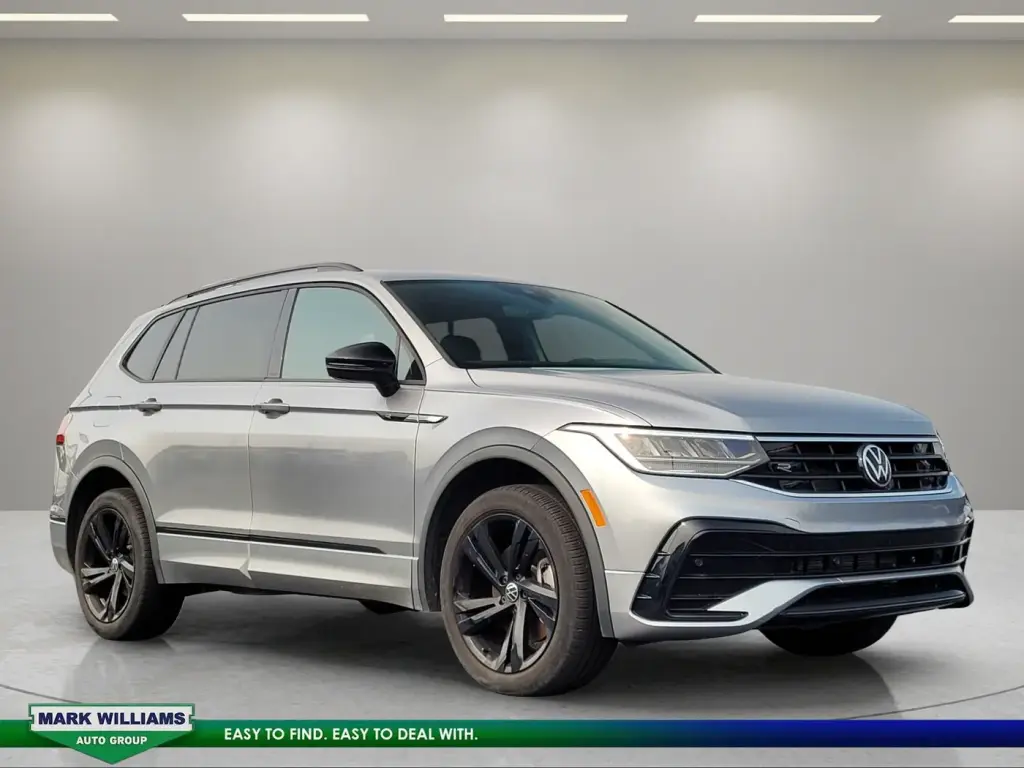 Volkswagen Tiguan 2023 AWD SE R-Line Black 4Motion 4p SUV