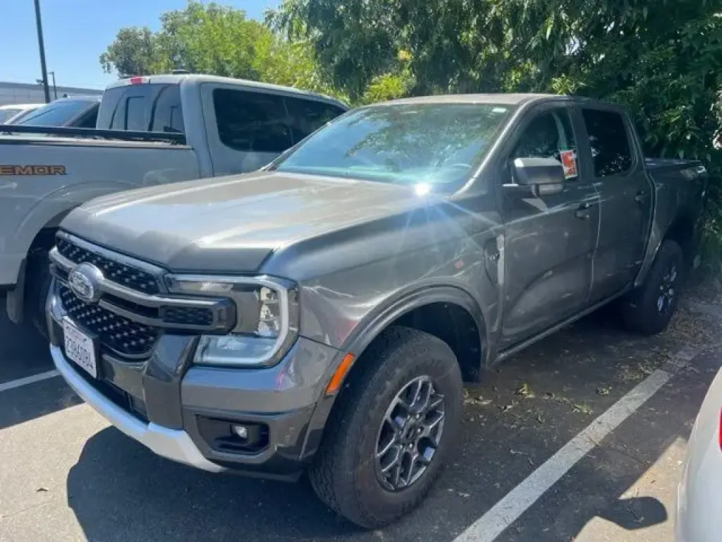 Ford Ranger 2024 4x2 XLT 4p SuperCrew 5.0 ft. SB