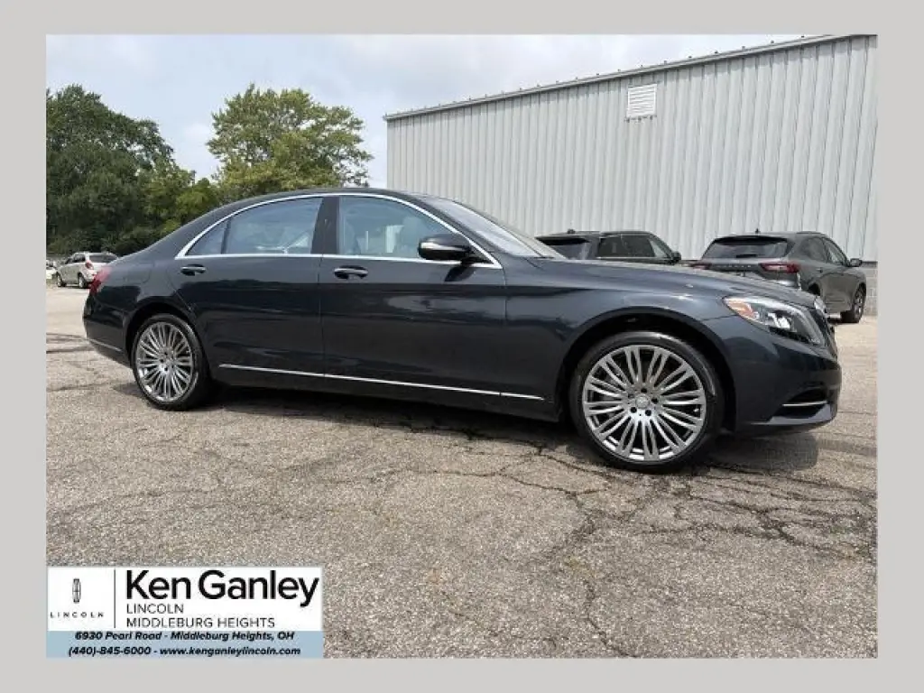 Mercedes-Benz Clase S 2015 S 550 4p Sedan