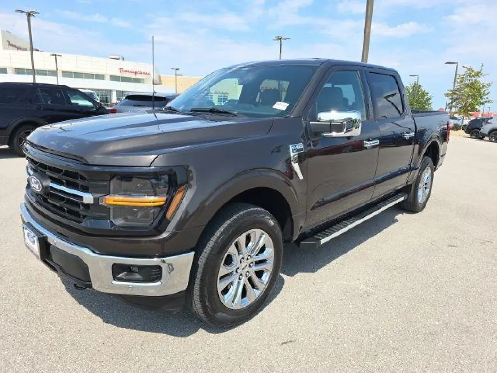 Ford F-150 2024 4x4 XLT 4p SuperCrew 6.5 ft. SB