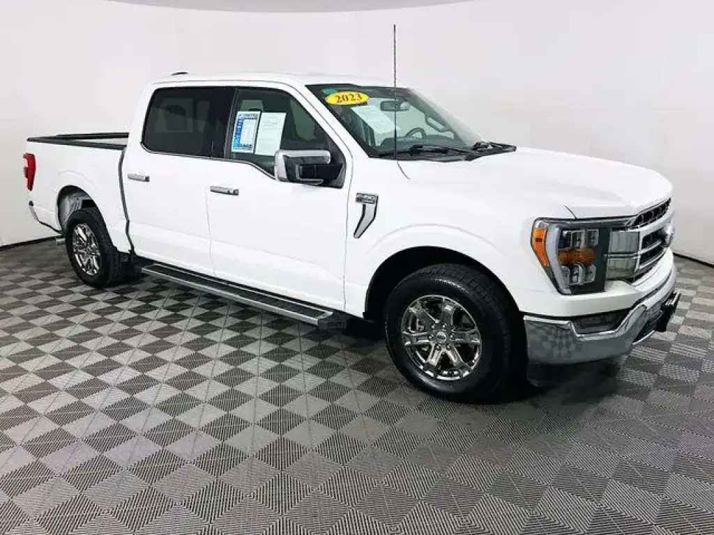Ford F-150 2023 4x2 XL 4p SuperCrew 5.5 ft. SB