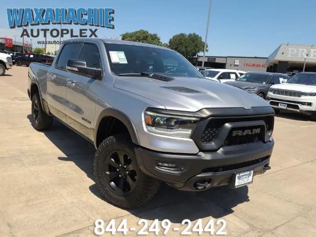 Ram 1500 2021 4x4 Rebel 4p Cabina Completa 5,6 pies de caja de carga
