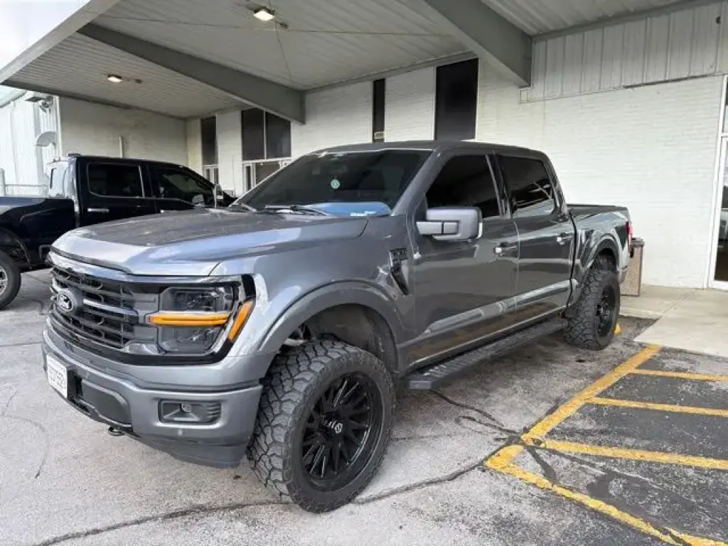 Ford F-150 2024 4x4 XLT 4p SuperCrew 6.9 ft. SB