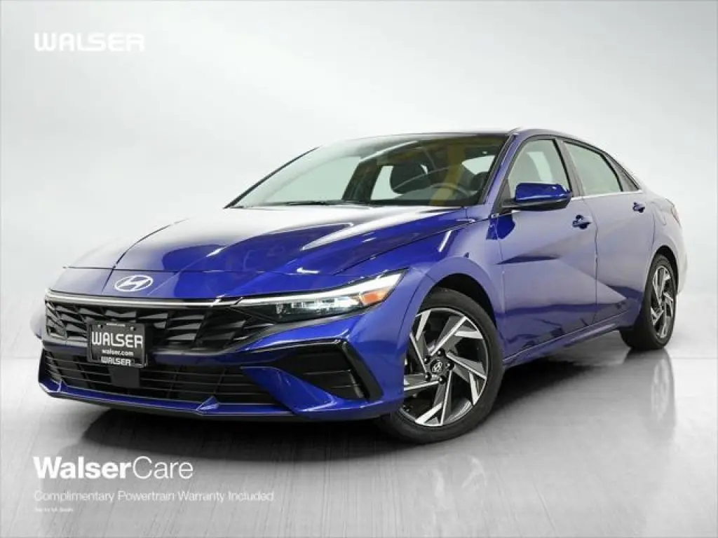 Hyundai ELANTRA 2025 SEL Confort 4p Sedan