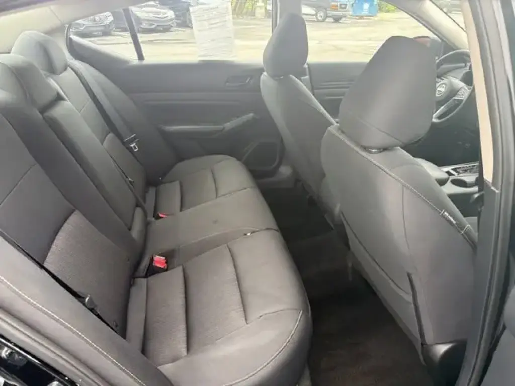 Nissan Altima 2025 2.5 SV 4p Sedan
