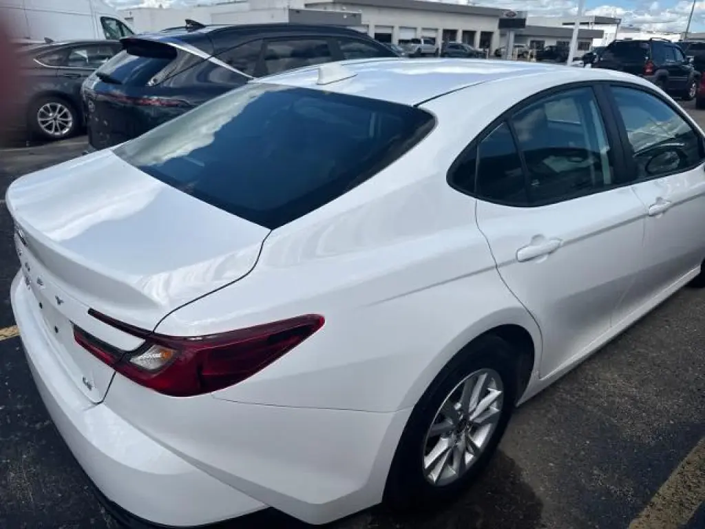 Toyota Camry 2025 AWD LE 4dr Sedan