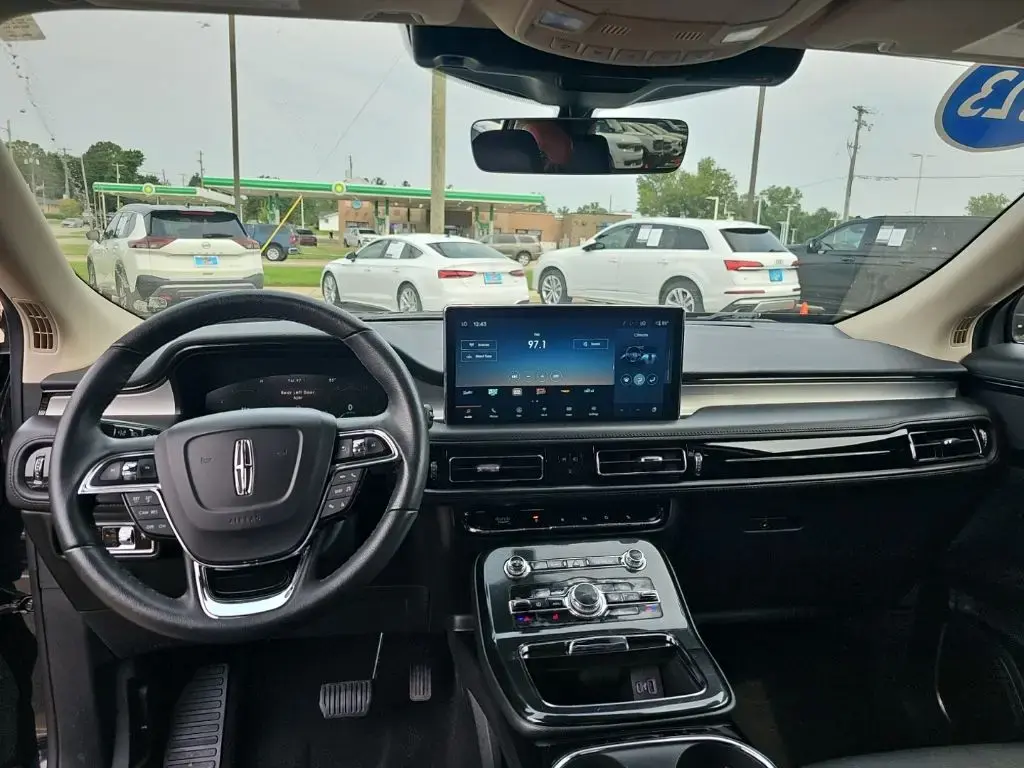 Lincoln Nautilus 2023 AWD Standard 4p SUV