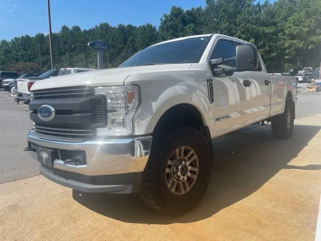 Ford F-250 Super Duty 2019 4x4 XLT 4p Cabina de Tripulante Completa Camioneta de 8 pies LB